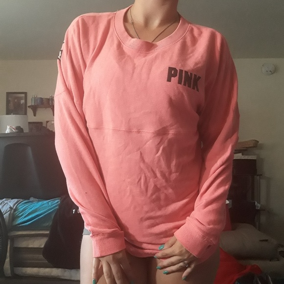 🚫Victoria Secret PINK Varsity Sweater🚫 Donated - Picture 2 of 4